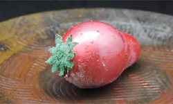日本料理　龍吟　苺アメ201